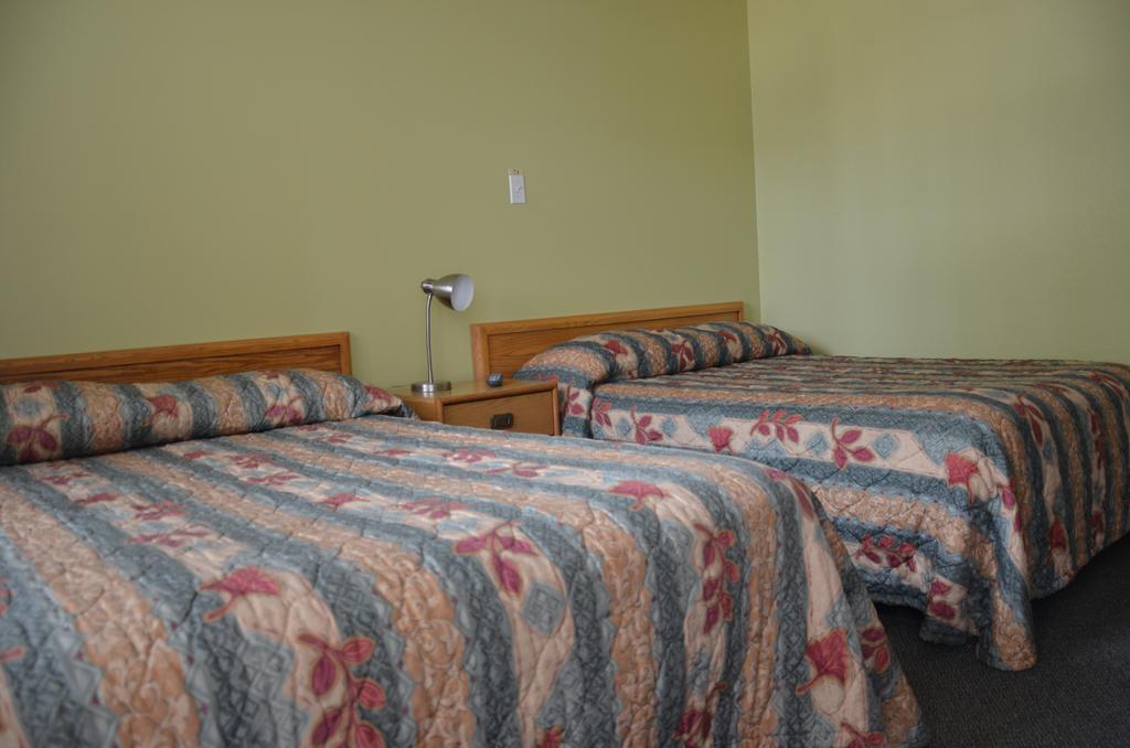 Coachman Inn Regina Szoba fotó